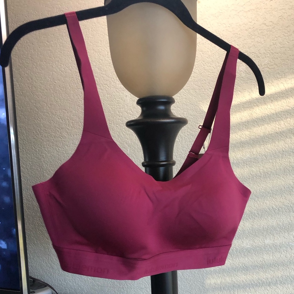 Lululemon Fine Form Bra